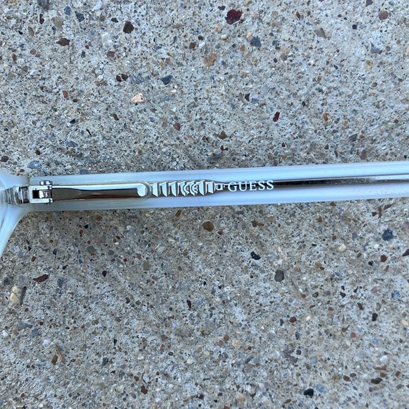 Guess glasses - Picture 7 of 7